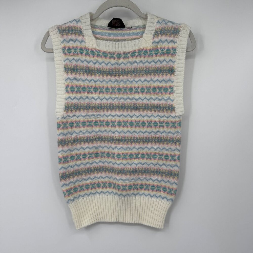 Vintage 80s hand knitted  FAIR-ISLE short vest with square neckline woman’s size